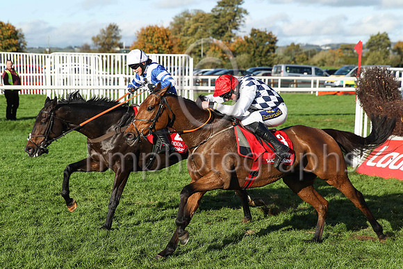 01st Frodon and Bryony Frost ( 2 , blue, white chevron ) Trainer - P F Nicholls , Owner - P J Vogt