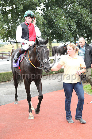 01st Blackcastle Storm (5 , red and black hlvds ) Jockey: J Coen(5) , Trainer: Matthew J Smith
