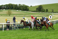 Race 1 start - eventual winner Number 1 Roaring Potter ridden by Shane Fitzgerald in red colours with white diamond