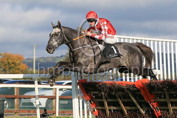 01st Fil Dor and D N Russell ( 1 , red, white diamond ) Trainer - G Elliott , Owner - Caldwell Construction Ltd