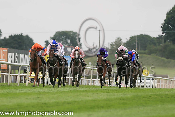 01st Pearl Palinka and O J Orr ( 5 , Blue  and pink diamonds ) Trainer - D K Weld , Owner - Mrs Noeleen McCreevy