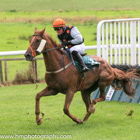 05th Its All Gucci and H Morgan3 ( 3 , black, orange spots ) Trainer - Gary McGill , Owner - Philip S McWilliams  James G Bradley  Henry McElwee
