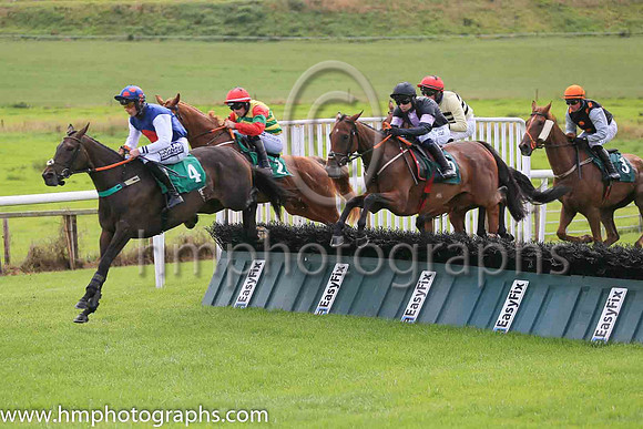 03rd Elderado and S W Flanagan ( 2 , green  and yellow chevrons ) Trainer - G P Cromwell , Owner - Lump On Syndicate