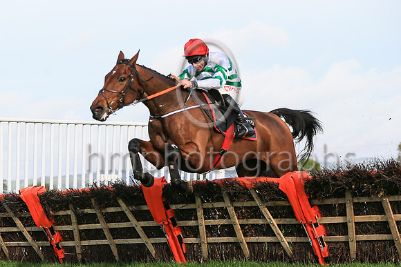 01st Hollow Games and D N Russell ( 3 , green  and white chevrons ) Trainer - G Elliott , Owner - Bective Stud