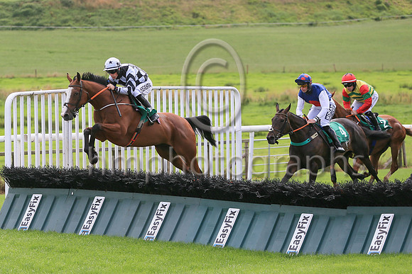 01st Clondaw Hollow and B Hayes ( 1 , black  and white diamonds ) Trainer - J C McConnell , Owner - Derek Kierans
