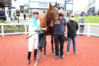 01st Red Wasp and W J Lee ( 5 , Green  and white diabolo ) Trainer - W McCreery , Owner - John C Davies