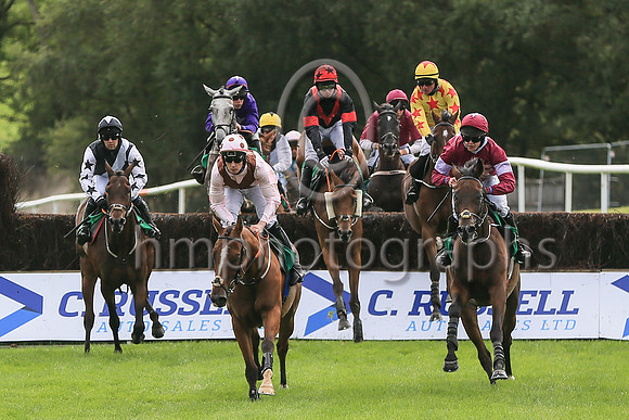 01st Corran Cross and J C Gainford2 ( 4 , black white sash ) Trainer - Mrs D Foster , Owner - KTDA Racing