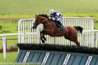 01st Clondaw Hollow and B Hayes ( 1 , black  and white diamonds ) Trainer - J C McConnell , Owner - Derek Kierans