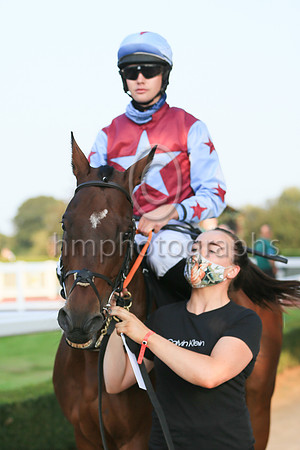 03rd Joyful Kit and ( 5 , black and beige chevrons ) Trainer - E Kent , Owner - Edmond Kent
