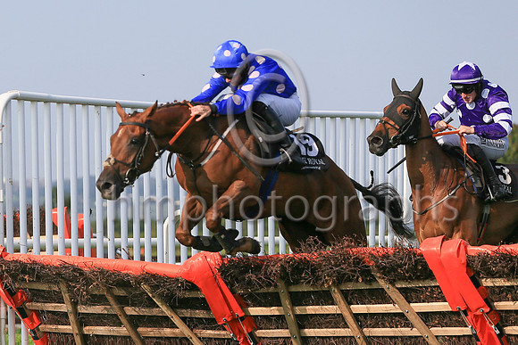 01st Dazzling Darren  and ( 19 , blue, pink spots ) Trainer - G P Cromwell , Owner - Darren Cahill