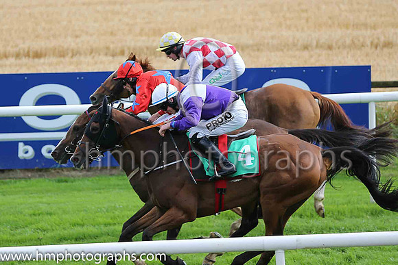 03rd Rendezvous Peak and J W Kennedy ( 4 , purple and white qtrd ) Trainer - G Elliott , Owner - T Howley Jnr