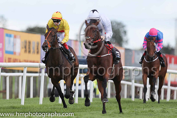 02and Earls Rock and A J Slattery ( 3 , Yellow, red hoop ) Trainer - A Slattery , Owner - Mrs M C Slattery