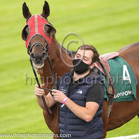 08th Carried and D J O eeffe ( 4 , Blue, green sleeve ) Trainer - R K Watson , Owner - R K Watson