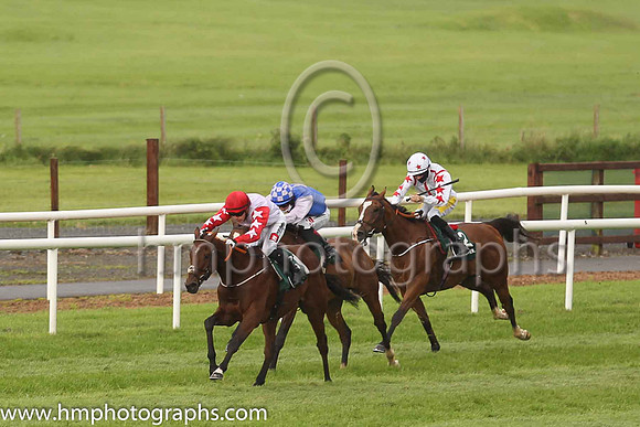 01st Der Mc and L F Roche ( 13 , White ) Trainer - P A Fahy , Owner - IRE Asset Holding Limited