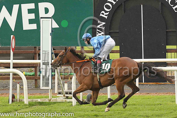 05th Harvey Specter and D McMonagle ( 10 , Dark blue, light blue hlvd ) Trainer - R Donohoe , Owner - P Sweeney