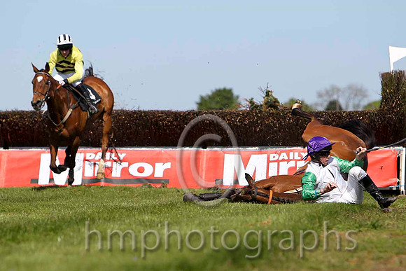 So Determined - 2nd , Jockey E J O'Connell  & Tammys Hill - Fell, Jockey M W Bowes - FT8E2206-e