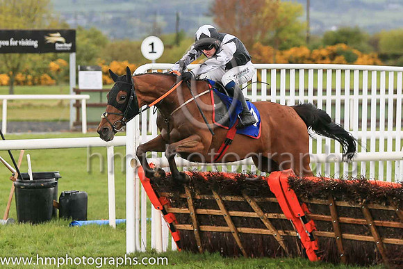 01st Don Diablo and J C Gainford4 ( 14 , blac, white cross sash ) Trainer - Mrs D Foster , Owner - KTDA Racing