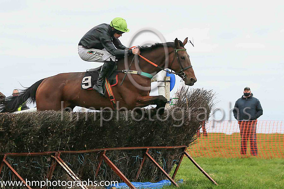pu DORAN'S BRIDGE and B O'Neill ( 9 , BLACK; black sleeves; green cap ) Trainer: Colin Bowe,, Owner : Ltd. Milestone Bloodstock