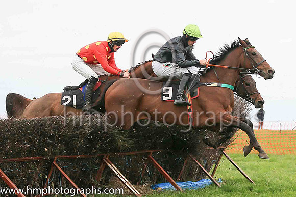 pu DORAN'S BRIDGE and B O'Neill ( 9 , BLACK; black sleeves; green cap ) Trainer: Colin Bowe,, Owner : Ltd. Milestone Bloodstock