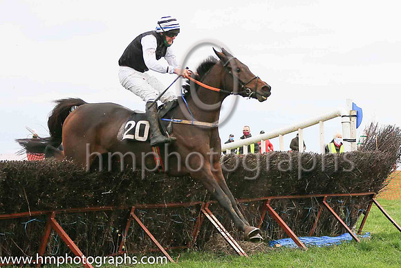 03rd AIRTOTHETHRONE and B Lawless ( 20 , BLACK; white sleeves; black  white hooped cap ) Trainer: Matthew Flynn O'Connor,, Owner : Matthew Flynn O'Connor