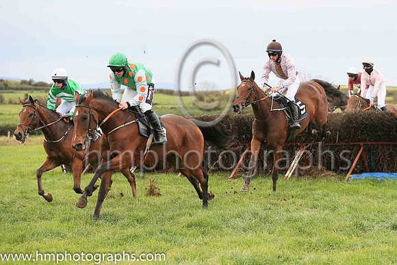 01st BRAYHILL and M J Sweeney ( 5 , PINK,brown panel; pink sleeves; brown cap ) Trainer: Graham McKeever,, Owner : Graham McKeever