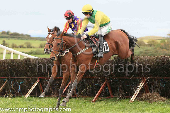 04th DRUMLEE BREXIT and D G Lavery ( 10 , YELLOW,emerald green diabolo; yellow sleeves; yellow cap ) Trainer: Sean McParlan,, Owner : Sean McParlan