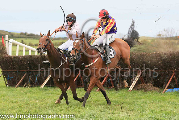 01st BRAYHILL and M J Sweeney ( 5 , PINK,brown panel; pink sleeves; brown cap ) Trainer: Graham McKeever,, Owner : Graham McKeever