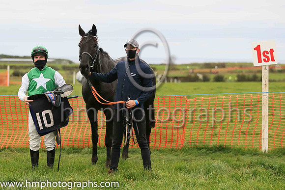 01st TEMPLEBREDIN and P A King ( 10 , EMERALD GREEN,white seams; emerald green sleeves; emerald green cap,white stars ) Trainer: Sam Curling,, Owner : Mary Teresa O'Brien
