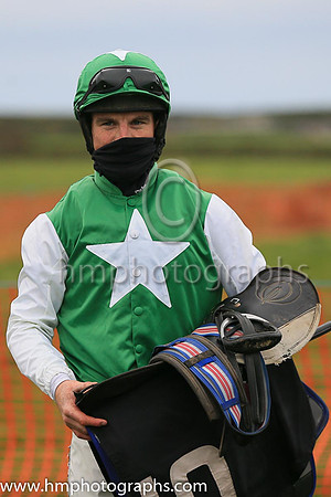 01st TEMPLEBREDIN and P A King ( 10 , EMERALD GREEN,white seams; emerald green sleeves; emerald green cap,white stars ) Trainer: Sam Curling,, Owner : Mary Teresa O'Brien