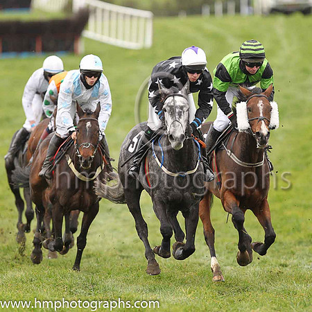 pu DIDGERIDEE and P G McGuigan ( 5 , BLACK,white stars; white cap,purple star ) Trainer: Clare L. Cannon,, Owner : G.N. Cannon