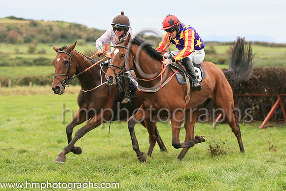 01st BRAYHILL and M J Sweeney ( 5 , PINK,brown panel; pink sleeves; brown cap ) Trainer: Graham McKeever,, Owner : Graham McKeever