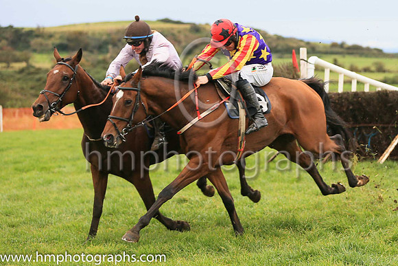 01st BRAYHILL and M J Sweeney ( 5 , PINK,brown panel; pink sleeves; brown cap ) Trainer: Graham McKeever,, Owner : Graham McKeever
