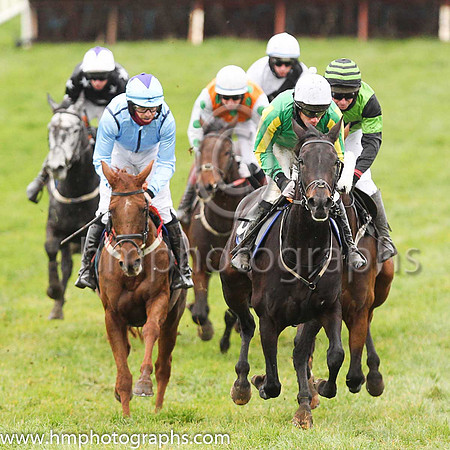 3 MIS CLOGHER and Derek O'Connor ( 8 , EMERALD GREEN; emerald green  yellow striped sleeves; green cap ) Trainer: Sam Curling,, Owner : Eamonn J. Ryan