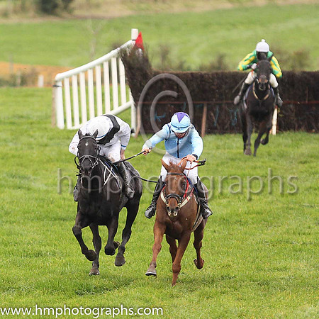 2 OLDTOWN ANNIE and M J Sweeney ( 10 ,Antrim (H)- WHITE,black sash; white sleeves; white cap ) Trainer: John James Gault,, Owner : John James Gault