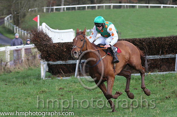 01 Kilcullen Flem and R James - - 01st (6 ,emerald green, orange hoops ) Trainer - Donnchadh Doyle