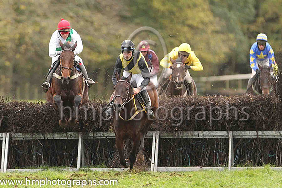 01st MR MANTILLA and S E O'Rourke ( 12 , WHITE,green sash; white sleeves; red cap ) Trainer: Vincent Devereux , Owner : James Devereux