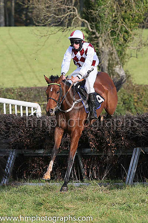 04th DINERO FALSO (GB) and SF Fenelon ( 9 , WHITE  MAROON DIAMONDS; white sleeves; white  maroon qtd cap ) Trainer: Peter Croke,, Owner : Peter Croke