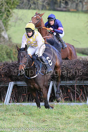 01st THE MEAN QUEEN and J J O'Neill ( 14 , DARK BLUE,pink triple diamond; dark blue sleeves,pink armlet; dark blue cap ) Trainer: Mary E. Doyle,, Owner : Rodman Moorhead