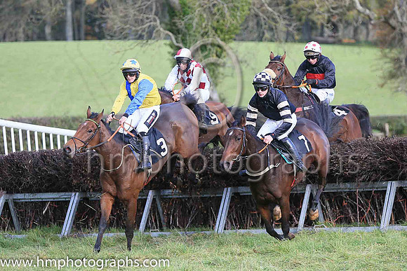 03rd SINURITA and N McParlan ( 4 , BLACK,red hoop; black sleeves; red cap ) Trainer: Aidan Fitzgerald,, Owner : Syndicate Cobajay