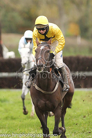 LOWTOWN BOY and N McParlan ( 10 , YELLOW,black star; yellow sleeves; yellow cap ) Trainer: Liam Lennon , Owner : Hayley Haughey