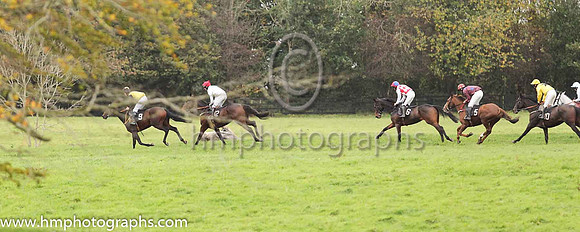 01st MR MANTILLA and S E O'Rourke ( 12 , WHITE,green sash; white sleeves; red cap ) Trainer: Vincent Devereux , Owner : James Devereux