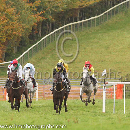 01st MR MANTILLA and S E O'Rourke ( 12 , WHITE,green sash; white sleeves; red cap ) Trainer: Vincent Devereux , Owner : James Devereux