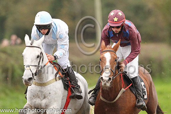 04th DENTO DES OBEAUX (FR) and Jay Gibney ( 3 , WHITE,sky blue epaulettes; white sleeves,sky blue stars; white  sky blue qtd cap ) Trainer: Jay Gibney , Owner : Liam Gibney