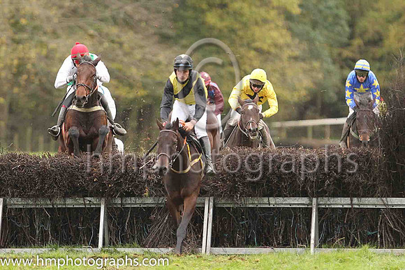 01st MR MANTILLA and S E O'Rourke ( 12 , WHITE,green sash; white sleeves; red cap ) Trainer: Vincent Devereux , Owner : James Devereux