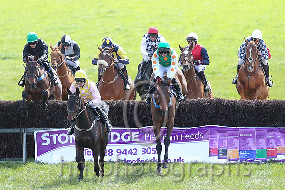 03rd THE GREAT GETAWAY and R James ( 22 , EMERALD GREEN,orange spots; white,orange spots sleeves; emerald green cap ) Trainer: Donnchadh Doyle,, Owner : Syndicate Monbeg