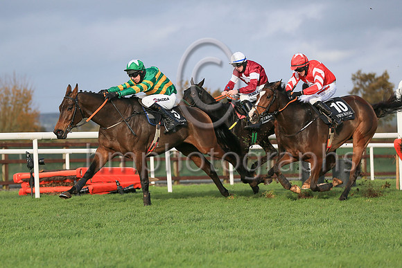 01st Cayd Boyand M P Walsh ( 5 , orange and green hoops ) Trainer - Miss E Doyle , Owner - John P McManus