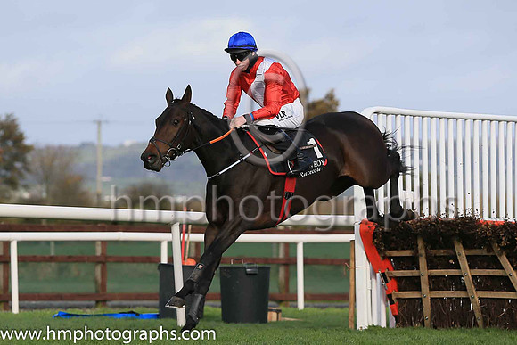 01st Quilixiosand J W Kennedy ( 1 , red, white cross sash ) Trainer - G Elliott , Owner - Cheveley Park Stud