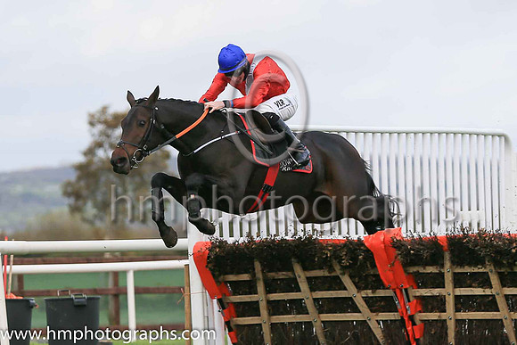 01st Quilixiosand J W Kennedy ( 1 , red, white cross sash ) Trainer - G Elliott , Owner - Cheveley Park Stud