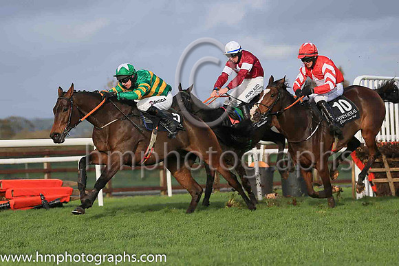 01st Cayd Boyand M P Walsh ( 5 , orange and green hoops ) Trainer - Miss E Doyle , Owner - John P McManus