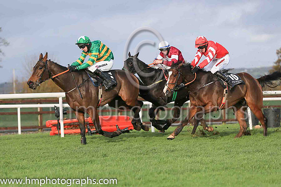 01st Cayd Boyand M P Walsh ( 5 , orange and green hoops ) Trainer - Miss E Doyle , Owner - John P McManus